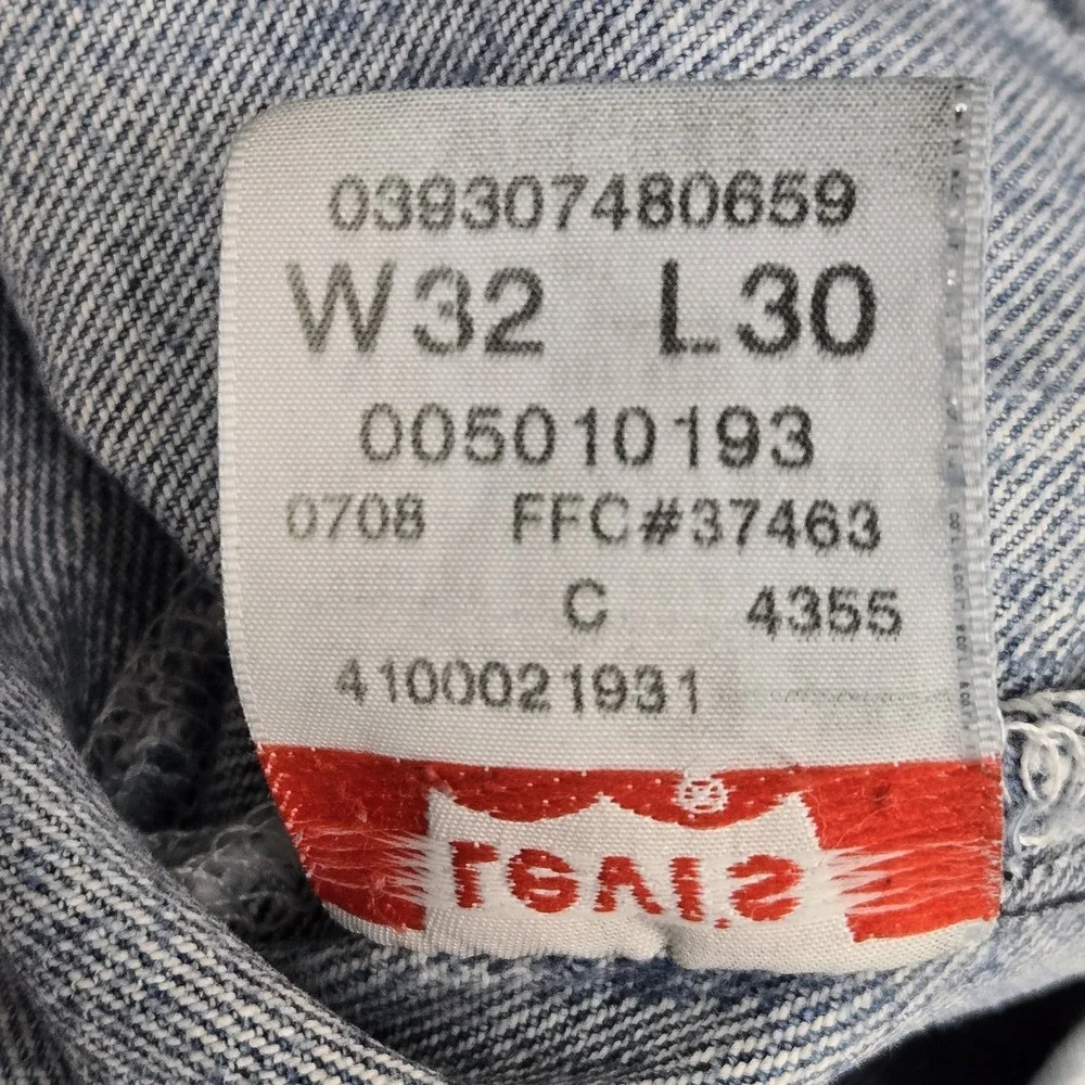 Levi's 501 Men Jeans 32X30 Light Blue Denim Straight Leg Y2K Button Fly READ